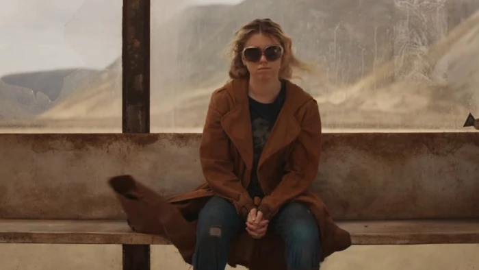 Дебютный трейлер фильма «Супергёрл» Дебютный трейлер фильма «Супергёрл»